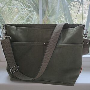 Wundabaa 100 % Ctton Heay Duty Handmade Canvas Crossbody Tote Bag – Olive Green